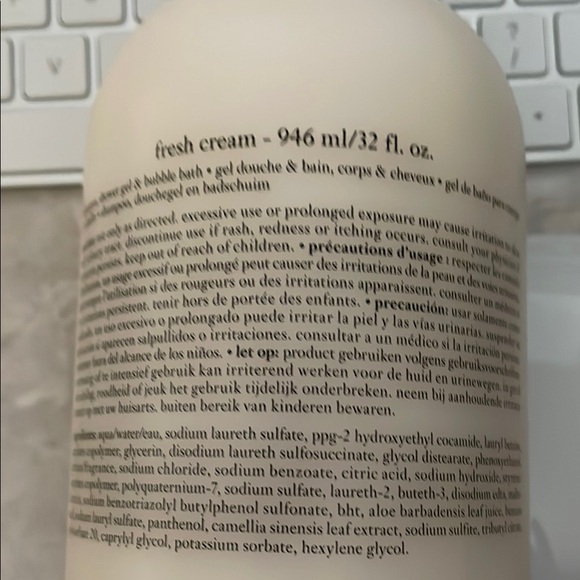 Philosophy Cream Body Wash with Fresh Cream Scent - Picture 4 of 6